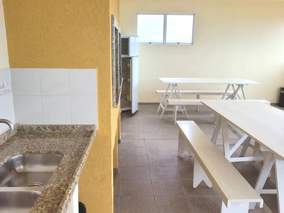 Apartamento Brejatuba Beira Mar Guaratuba Eksteriør bilde
